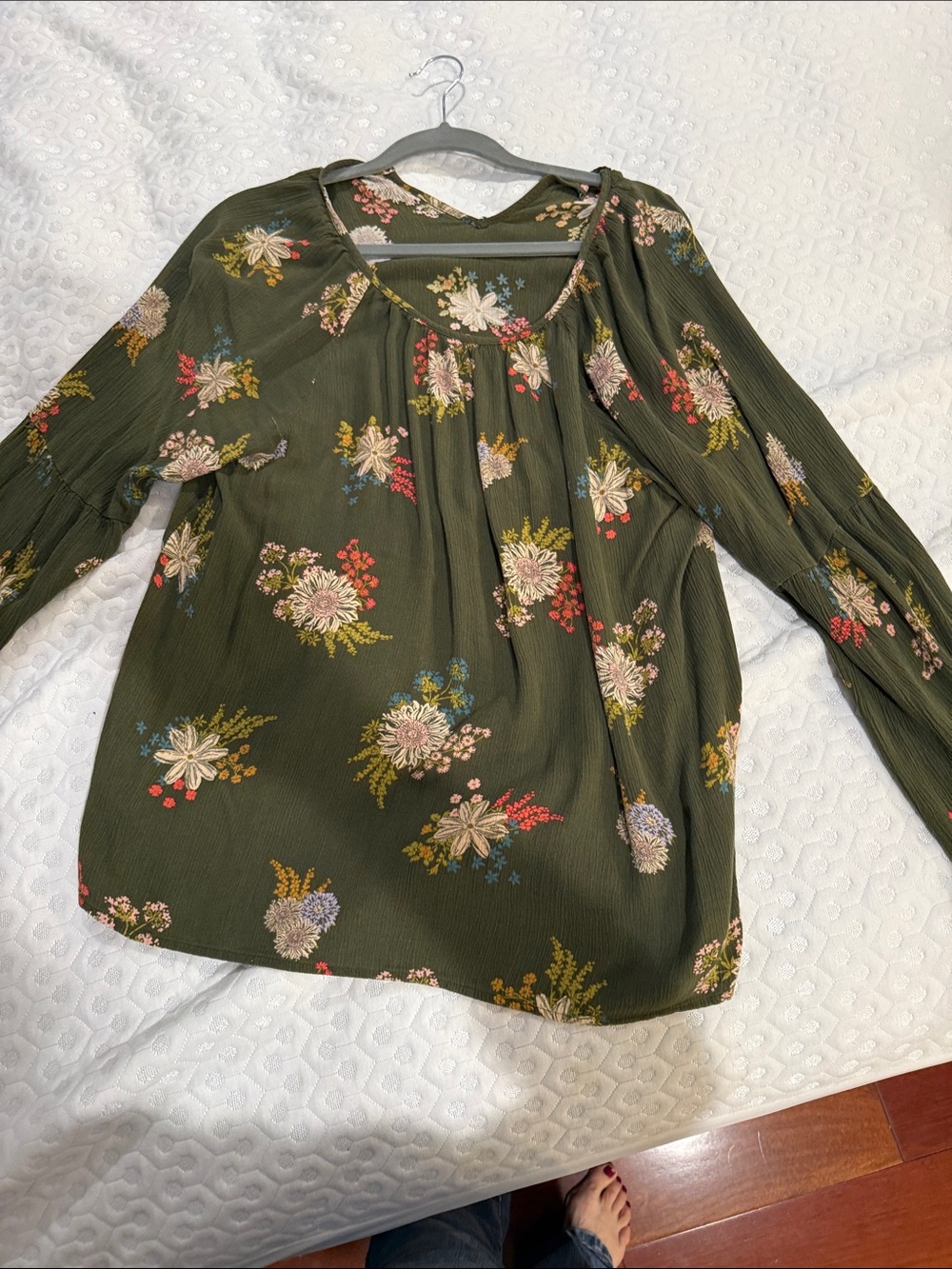 Sonoma Olive Green Floral Peasant Blouse